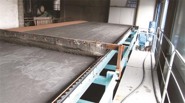 石膏脫水真空帶式過(guò)濾機(jī)